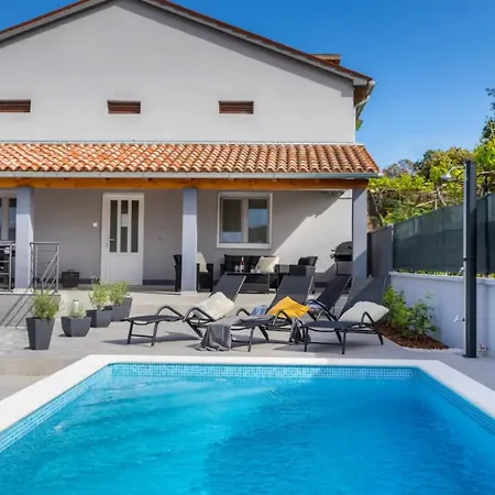 Appartamento House Slaven With Private Swiming Pool